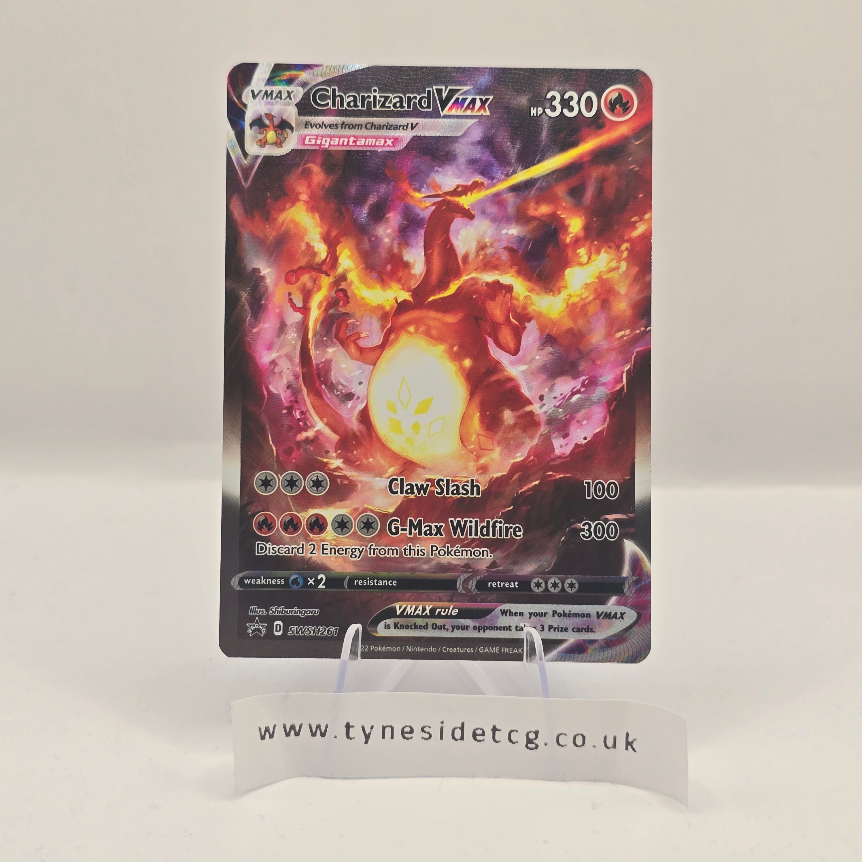 Charizard VMAX – SWSH261 (English Promo)