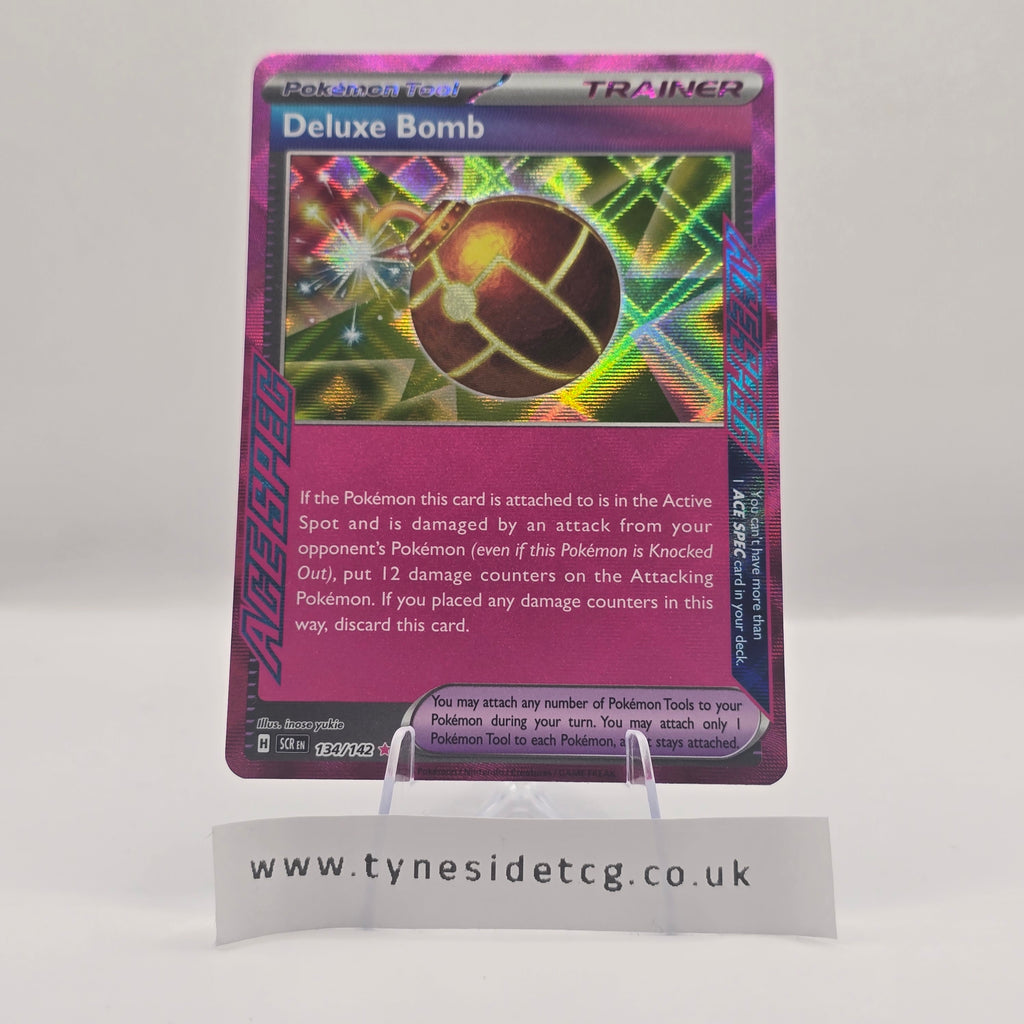 Deluxe Bomb 134/142 – Stellar Crown (English Single)