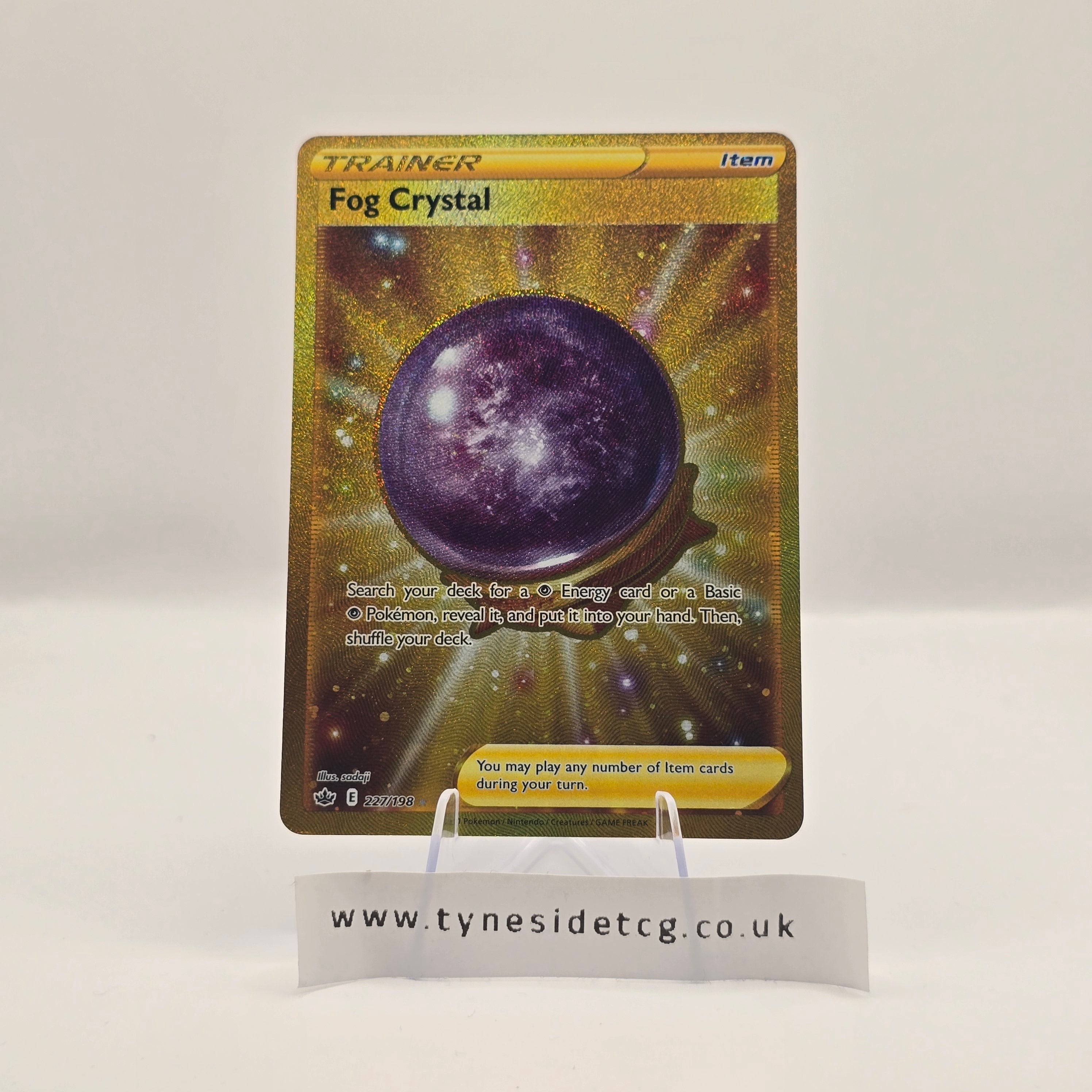 Fog Crystal (Gold) 227/198 – Chilling Reign (English Single)